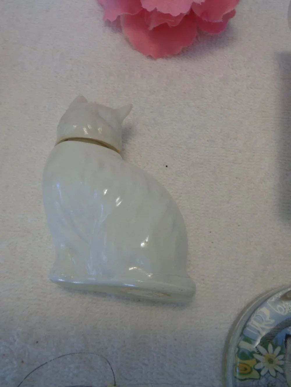 OLD & EARLY HAIRBRUSH VINTAGE CUP 70S PAPERWEIGHT AVON CAT LOOSE RHINE LOT
